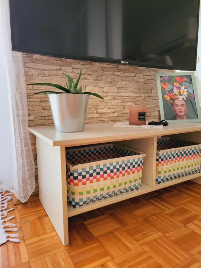 Dolly Apartment Airport Velika Gorica Extérieur photo